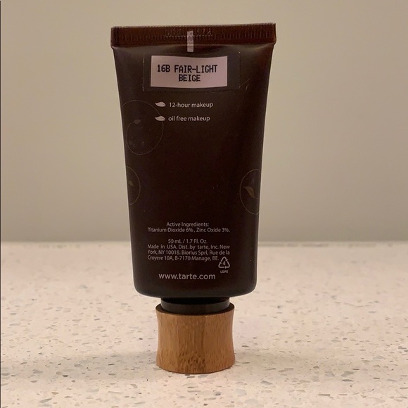 Tarte Amazonian Clay Full Coverage Foundation 16B - Picture 5 of 5